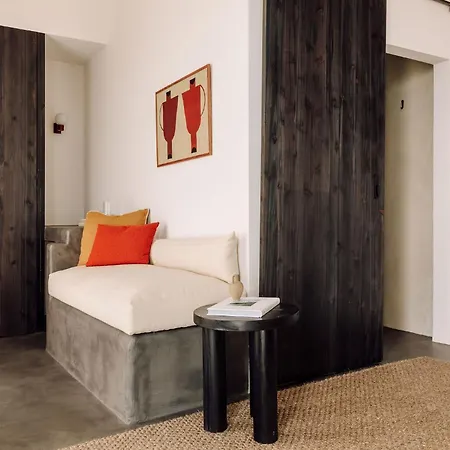 White Exclusive & Hotel 5*