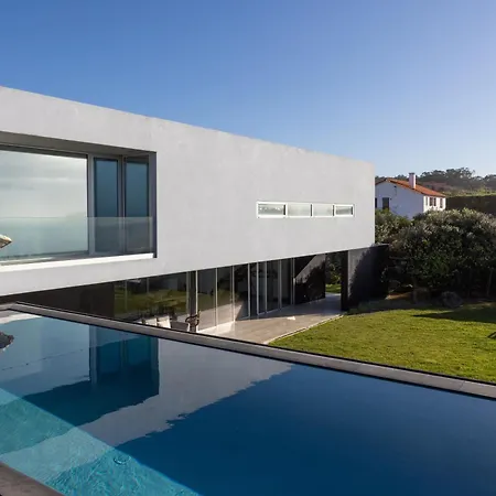 White Exclusive & 5*