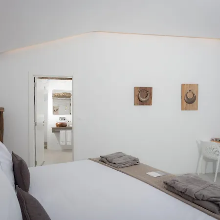 White Exclusive & Hotel 5*