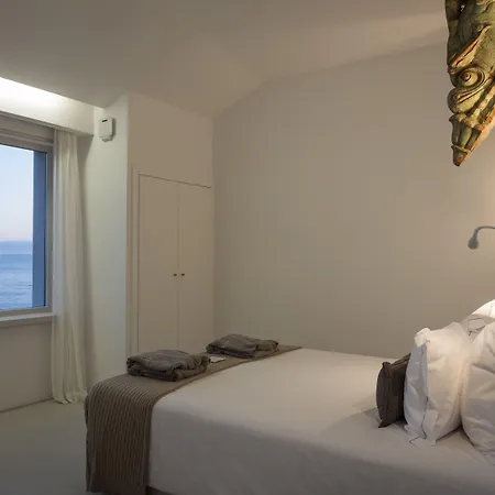 White Exclusive & 酒店 拉戈阿