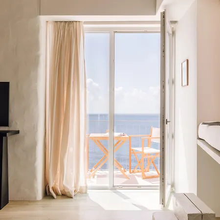 White Exclusive & Hotel