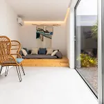 White Exclusive & Hotel 5*