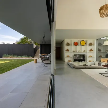 ホテル White Exclusive & ラゴア