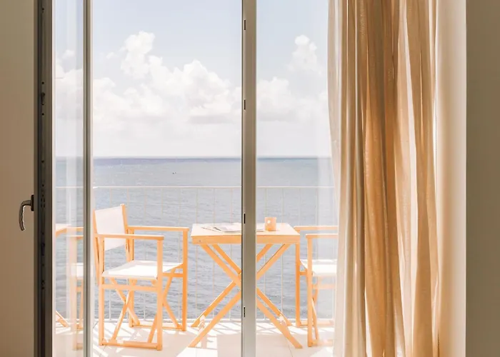 Hotel White Exclusive & 5*