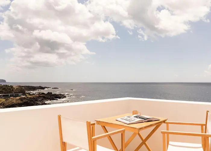 White Exclusive & 5*