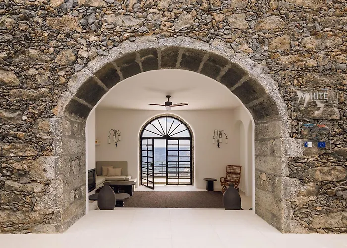 White Exclusive & Ξενοδοχείο Lagoa (Azores)