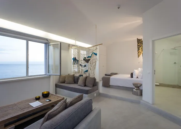 White Exclusive & Hotel Lagoa (Azores)