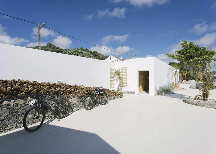 White Exclusive & 5* Lagoa (Azores)