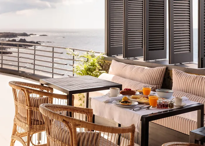 Hotel White Exclusive & Lagoa (Azores)